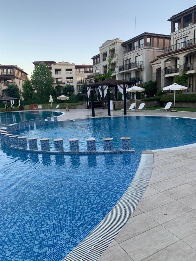 Harisma Apartment Kavatsi,Созополь Экстерьер фото
