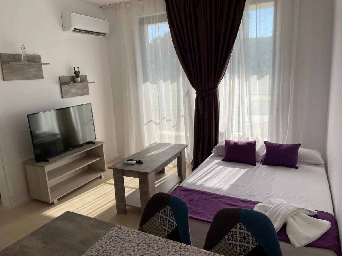 Harisma Apartment Kavatsi,Созополь Экстерьер фото